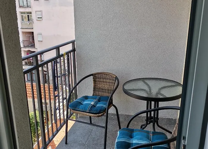 公寓 Lea & Parking U Garazi